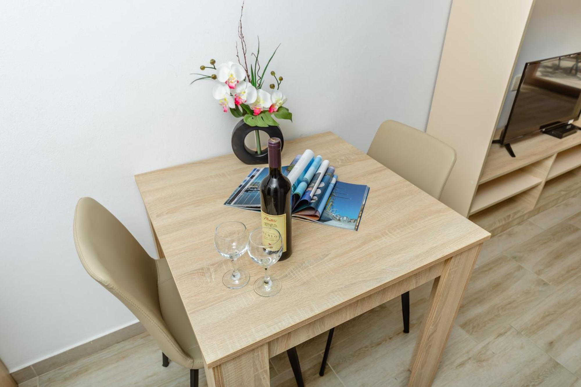 Arvala Apartments Budva Quarto foto